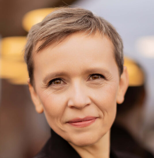 NLLN82y1DesVXYLkZcib (1)