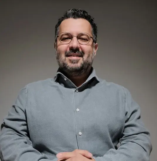 RMyrpwiEFh6L0Rgm2vBw